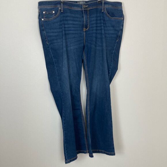 torrid Denim - Torrid Mid Rise Wash Boot Cut Women's Jean Size‎ 22 Short (F7)